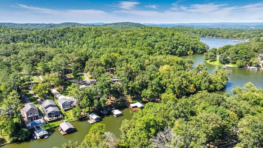 Photo of 7421 Savannah Dr