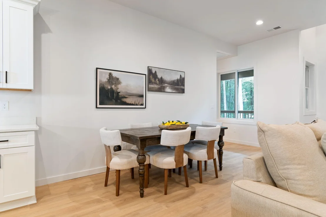 Photo of 900 Valley View Drive