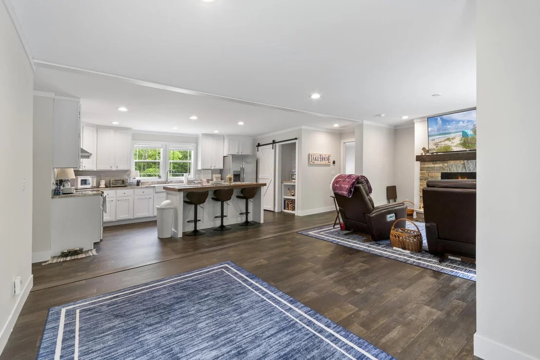 Photo of 170 Lynx Ln