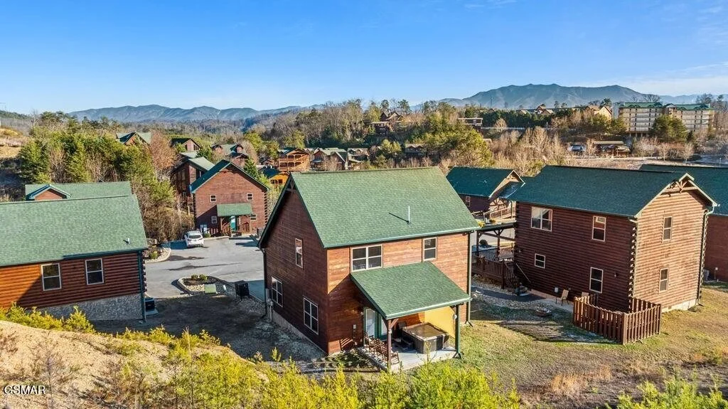 Photo of 1663 Falls Way