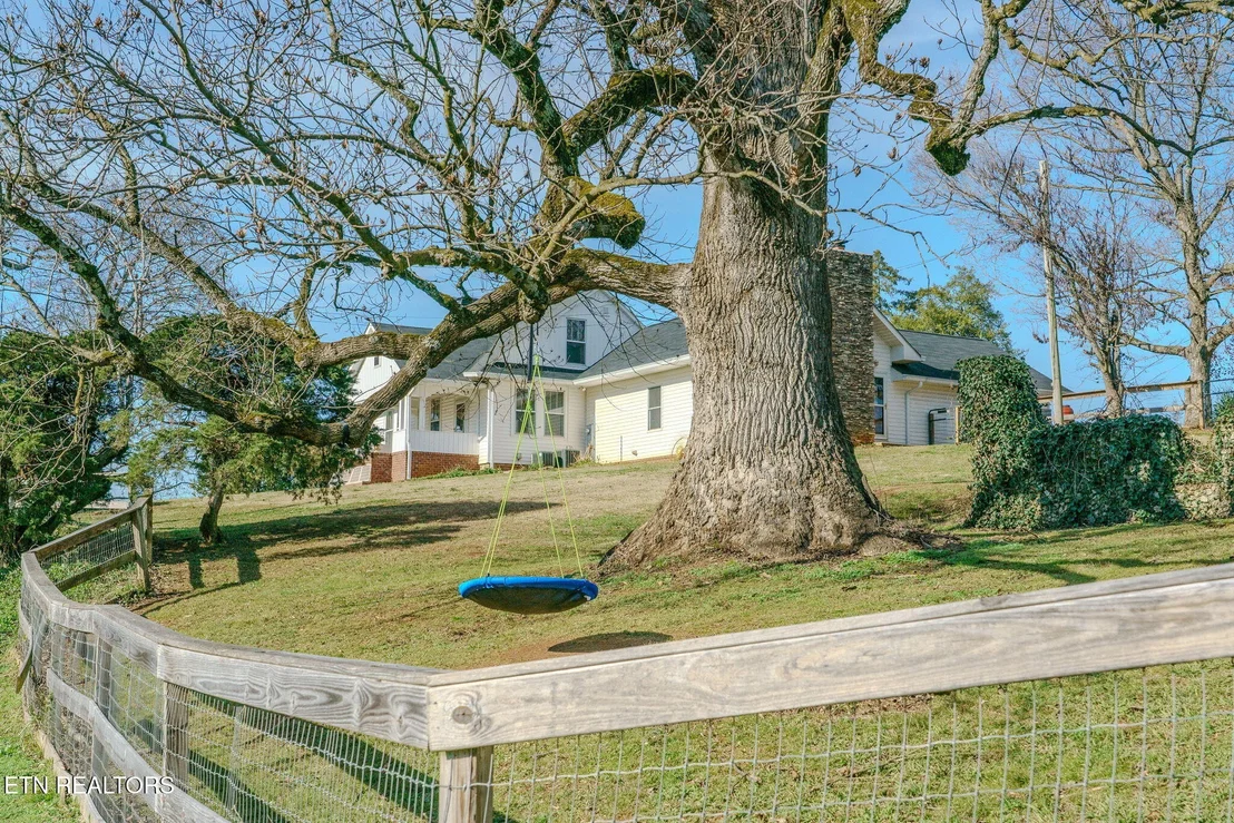 Photo of 2341 County Road 561