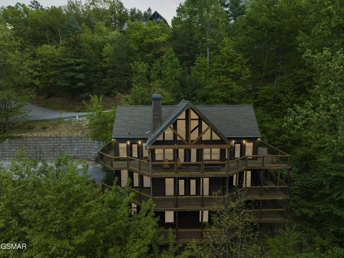 Photo of 3747 Edge Park Drive