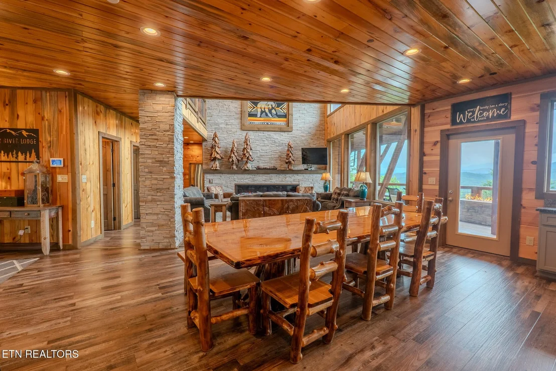 Photo of 2414 Hackberry Drive
