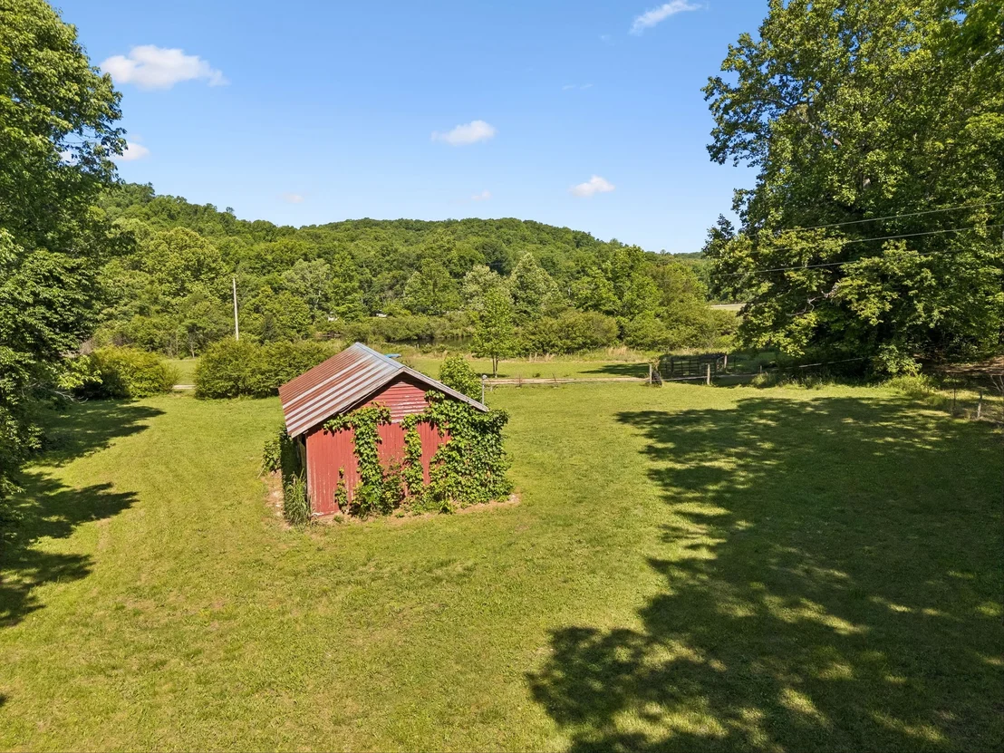 Photo of 619 Longbranch Rd