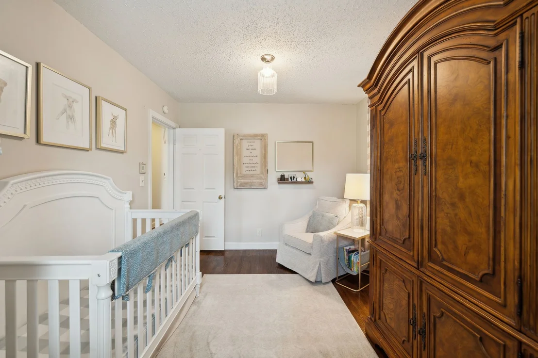 Photo of 5601 Stoneway Trl