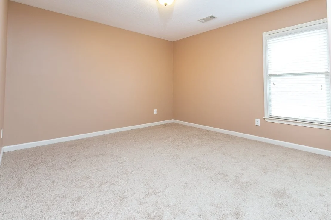 Photo of 6081 MAHER TRL