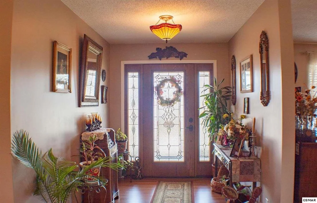 Photo of 807 WINDSTONE Drive