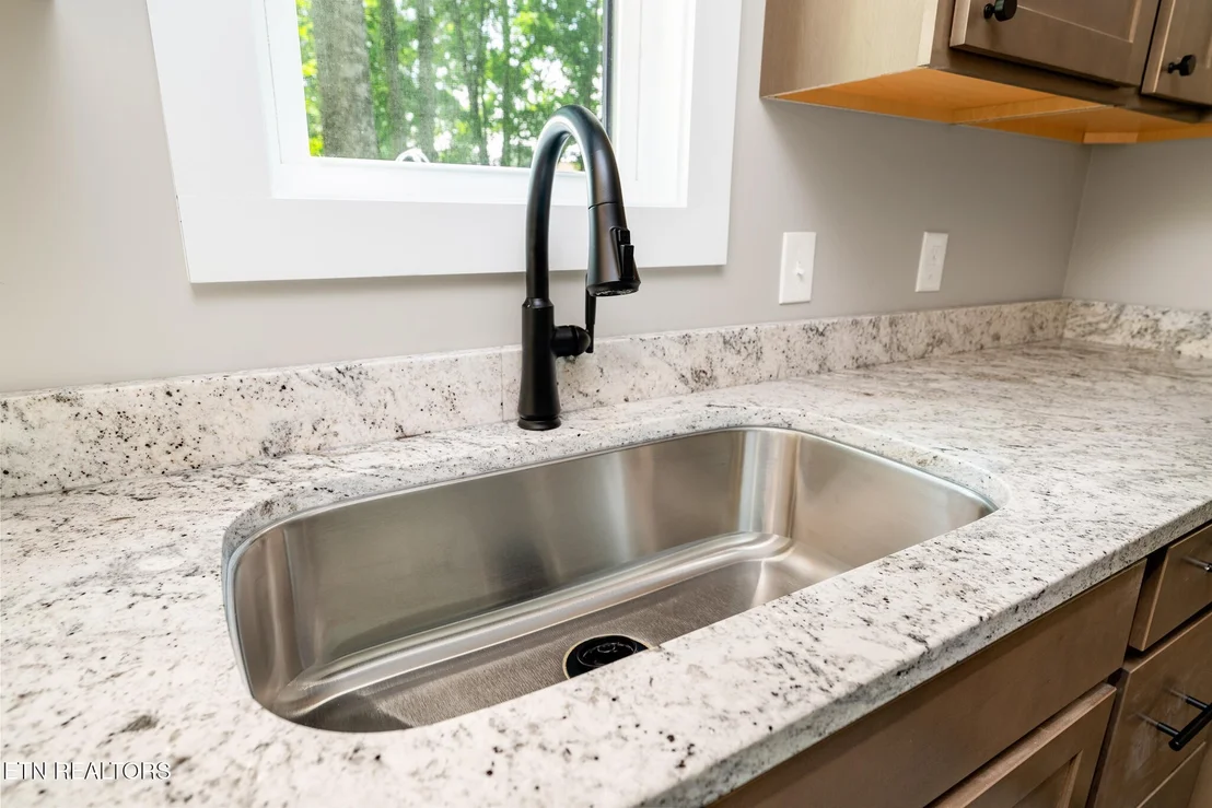 Photo of 729 Whippoorwill Circle