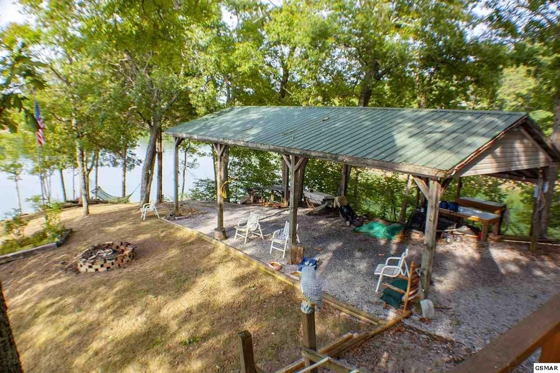 Photo of 1379 PERRIEN Lane
