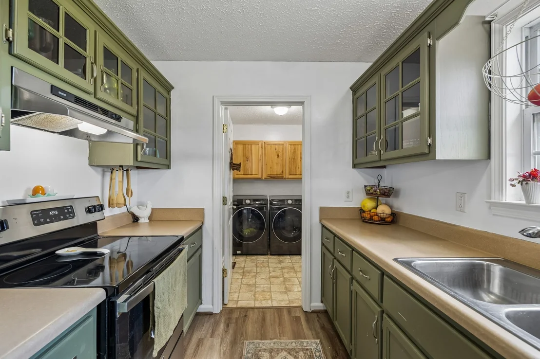 Photo of 1044 Robert Elder Ct