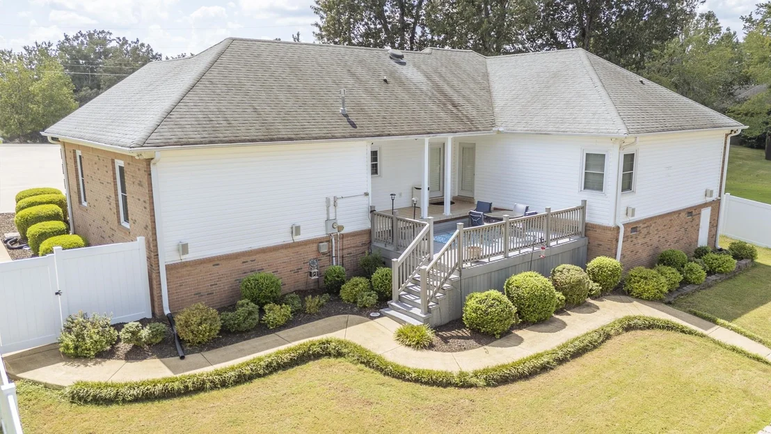 Photo of 350 YEISER DR