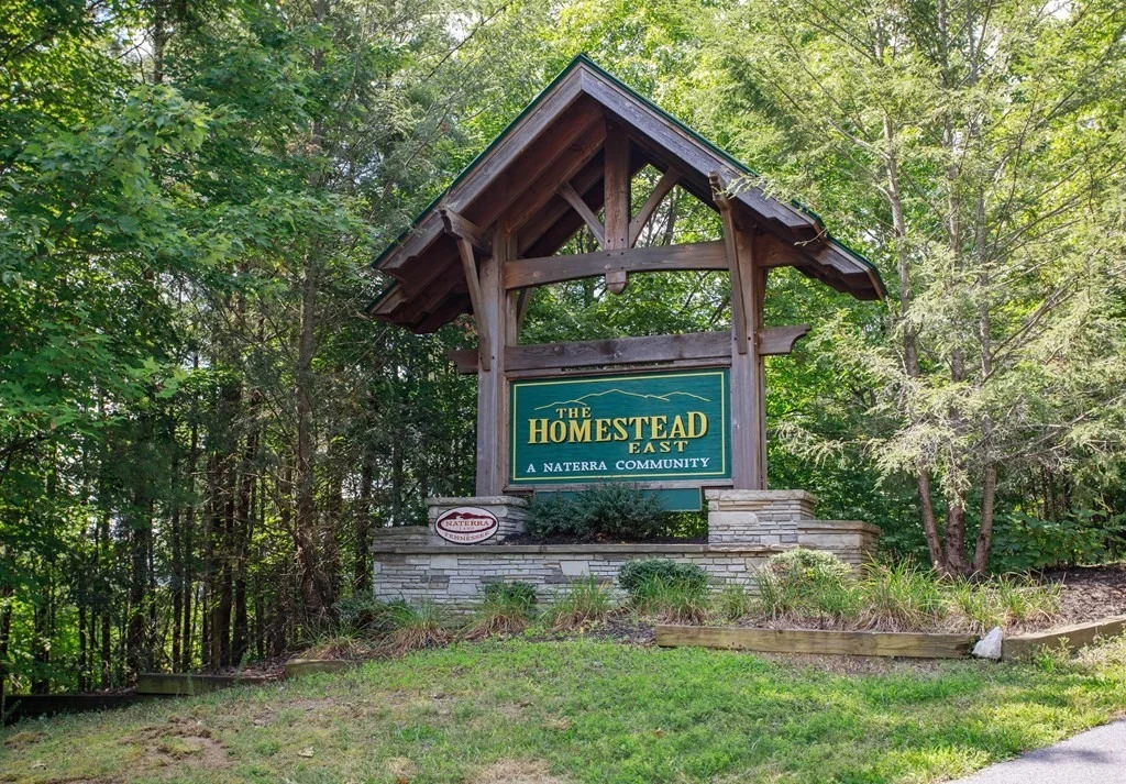 Photo of 19 STACKSTONE Road