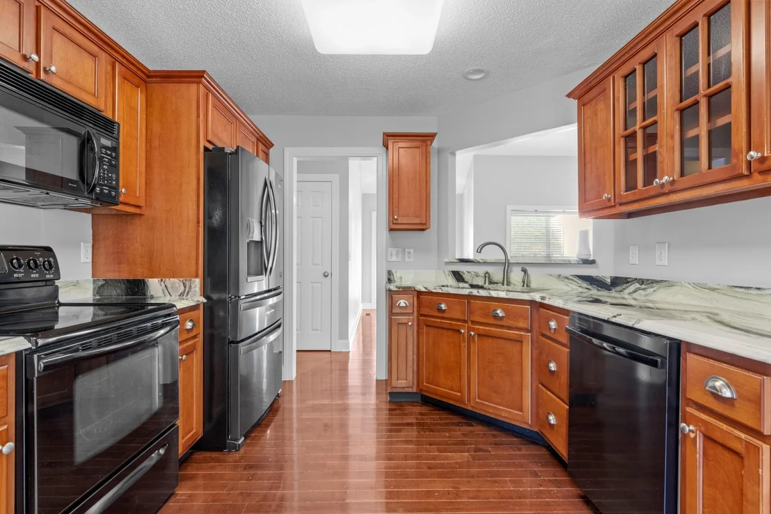 Photo of 433 Stanford Dr