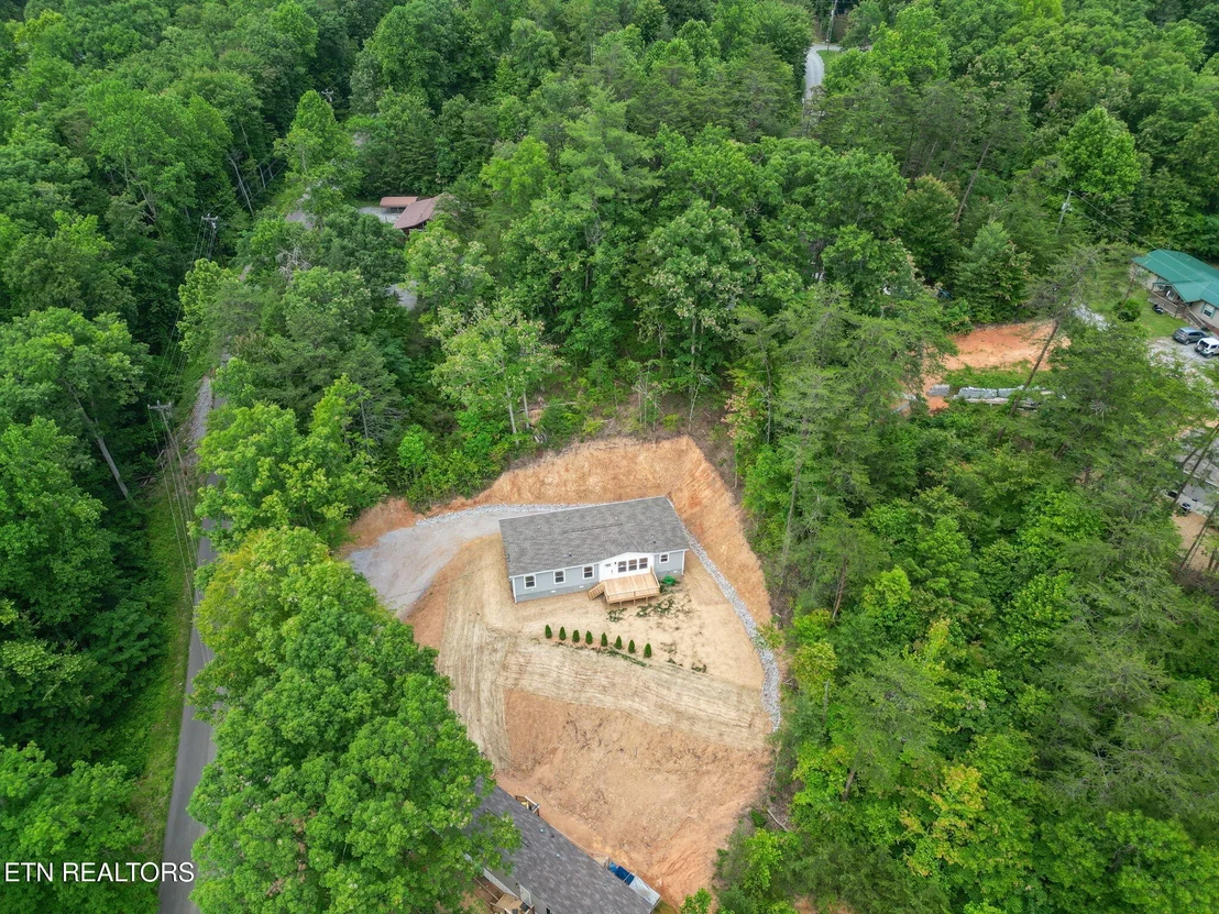 Photo of 1530 Alpine Drive
