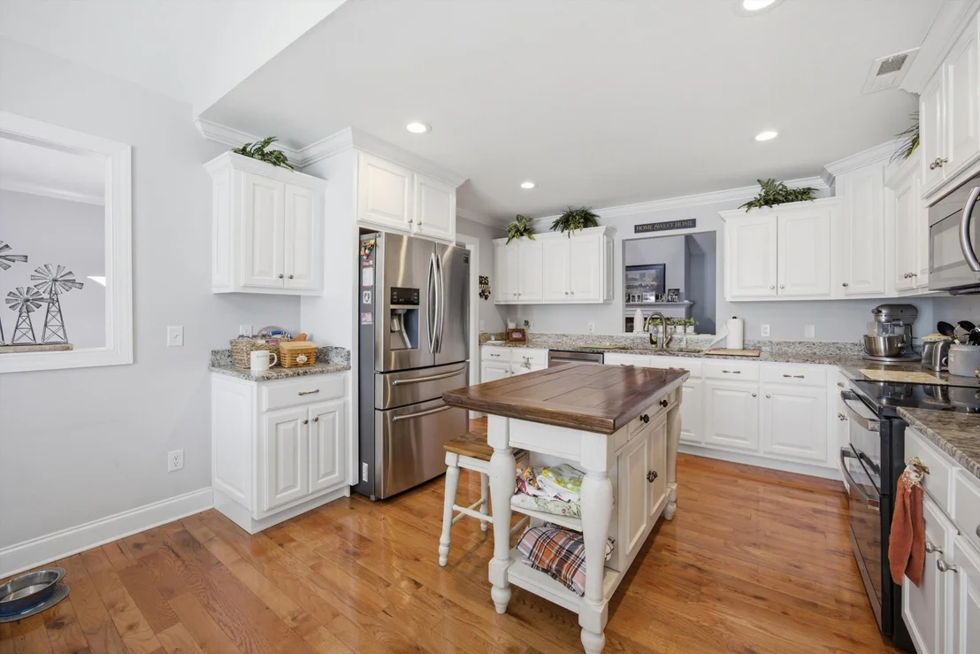 Photo of 7064 Brady Drive
