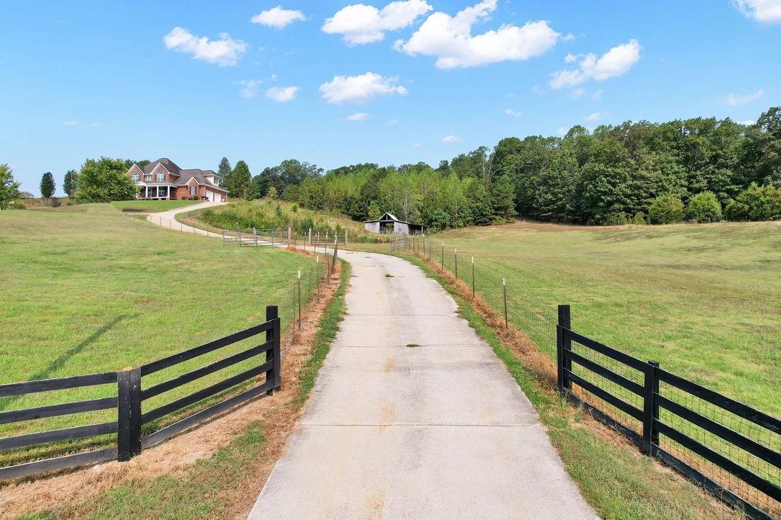 Photo of 6873 Sam Smith Road