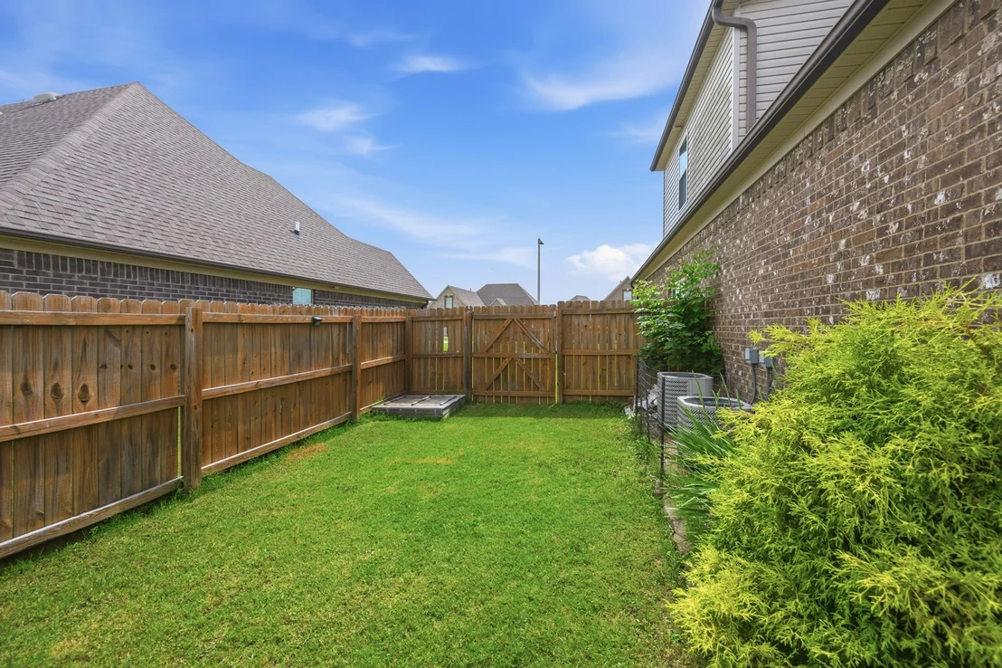 Photo of 19 Ezekial Dr