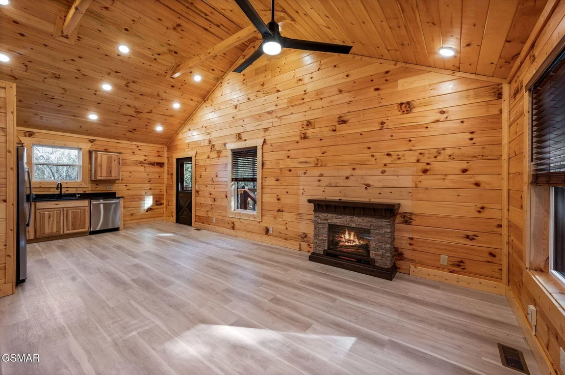 Photo of 1065 Timberlake Circle