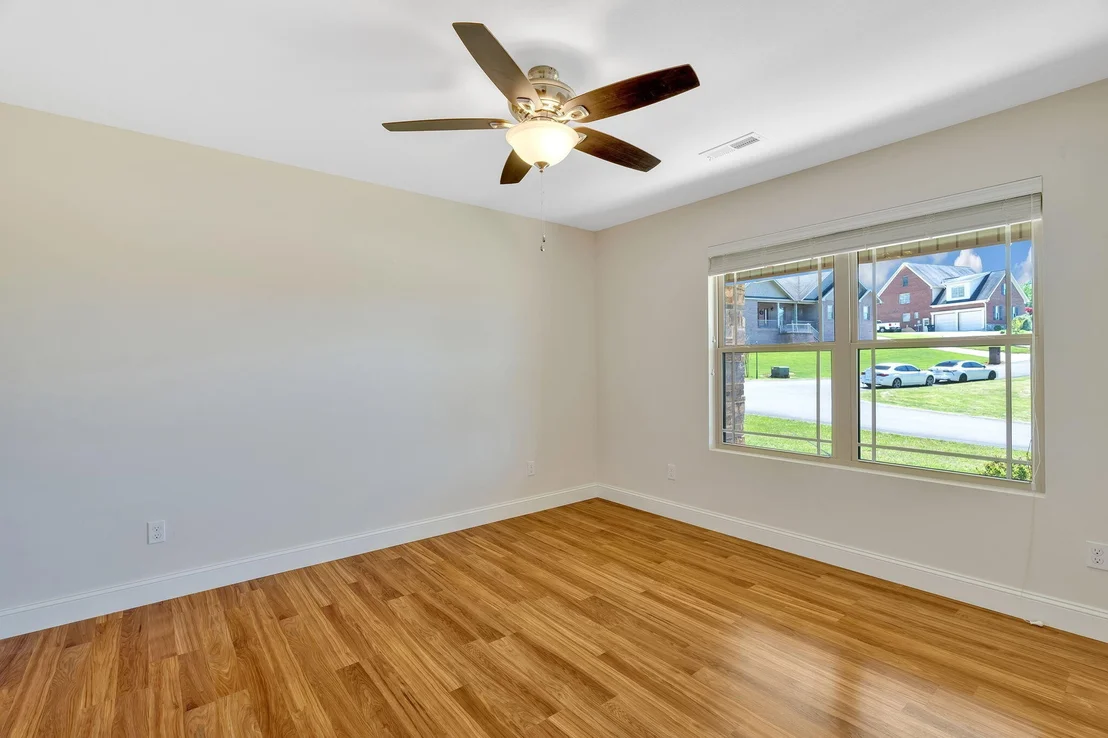 Photo of 1503 Landmark Blvd