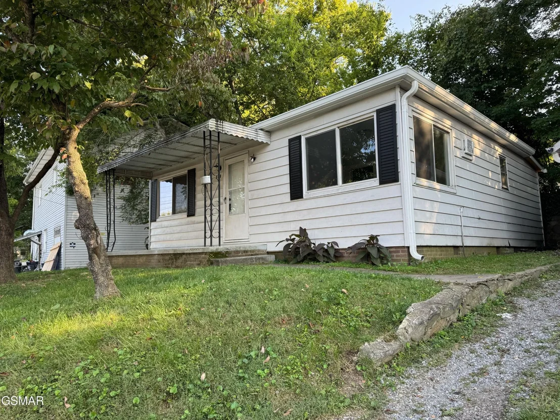 Photo of 409 Eastgate Road