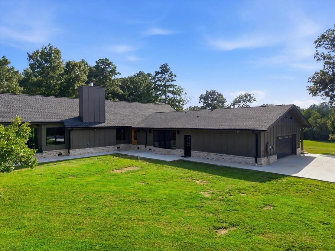 Photo of 965 Lofton Lane