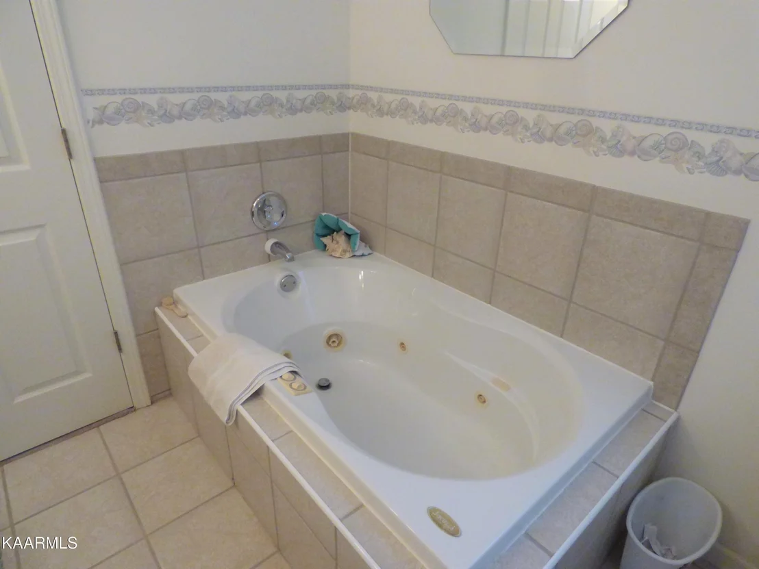 Photo of 302 Parkview Drive