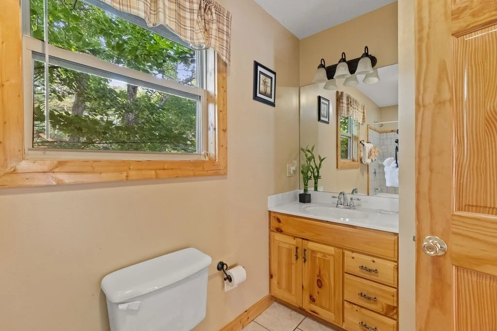 Photo of 4172 Chamberlain Lane
