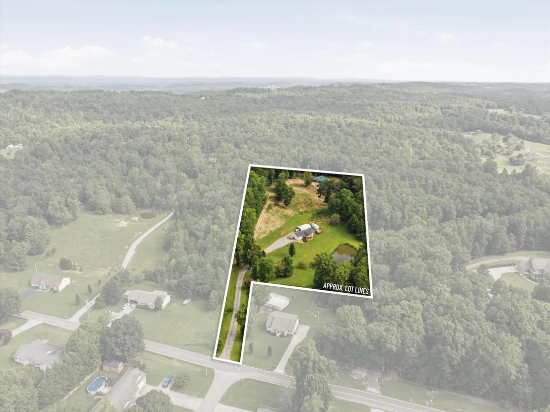 Photo of 312 Eaves Ferry Road