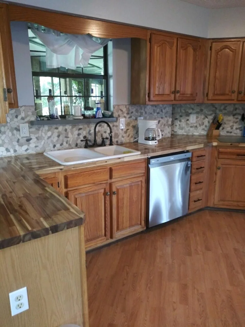 Photo of 547 Emerald Ave