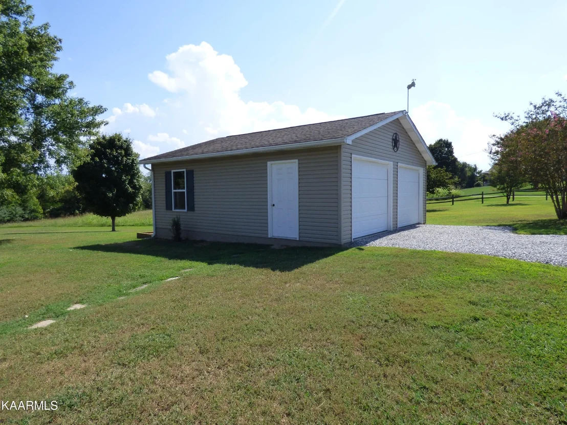 Photo of 302 Parkview Drive