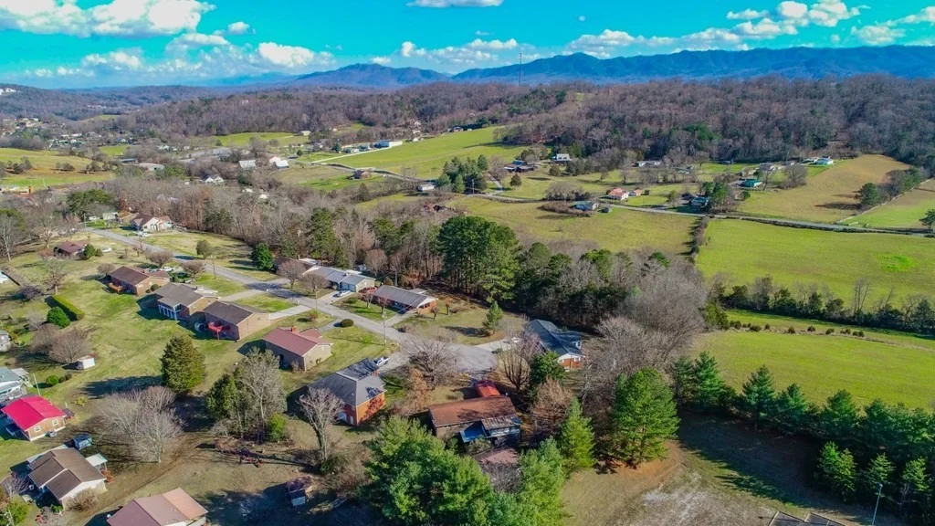 Photo of 475 Sequoyah Drive