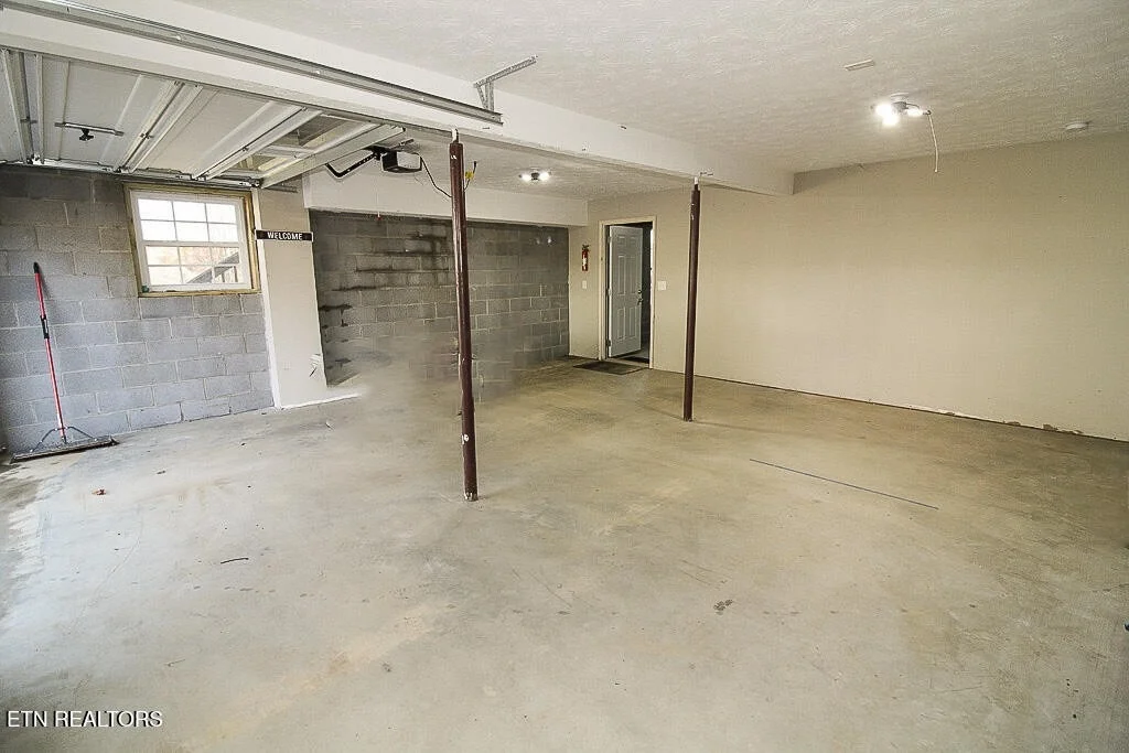 Photo of 1031 Rosella Drive