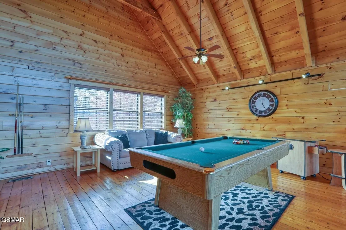 Photo of 2131 Windy Lane