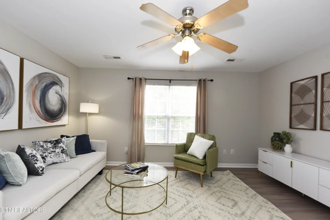 Photo of 10616 Bitteroot Way