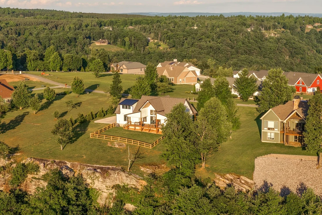Photo of 925 Sunset Circle