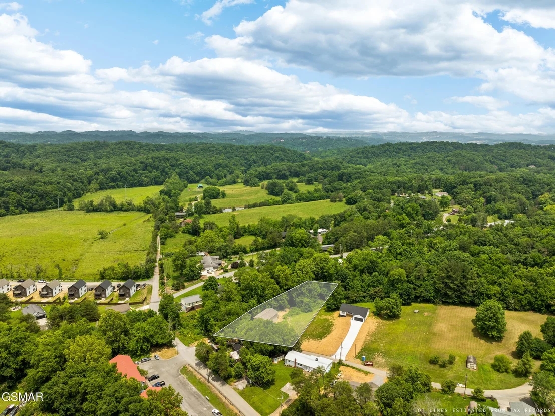 Photo of 1039 Cedar Ln