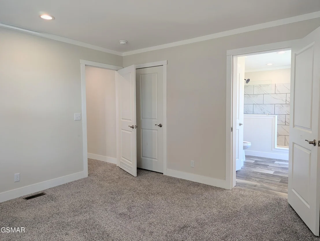 Photo of 141 Hill Loop