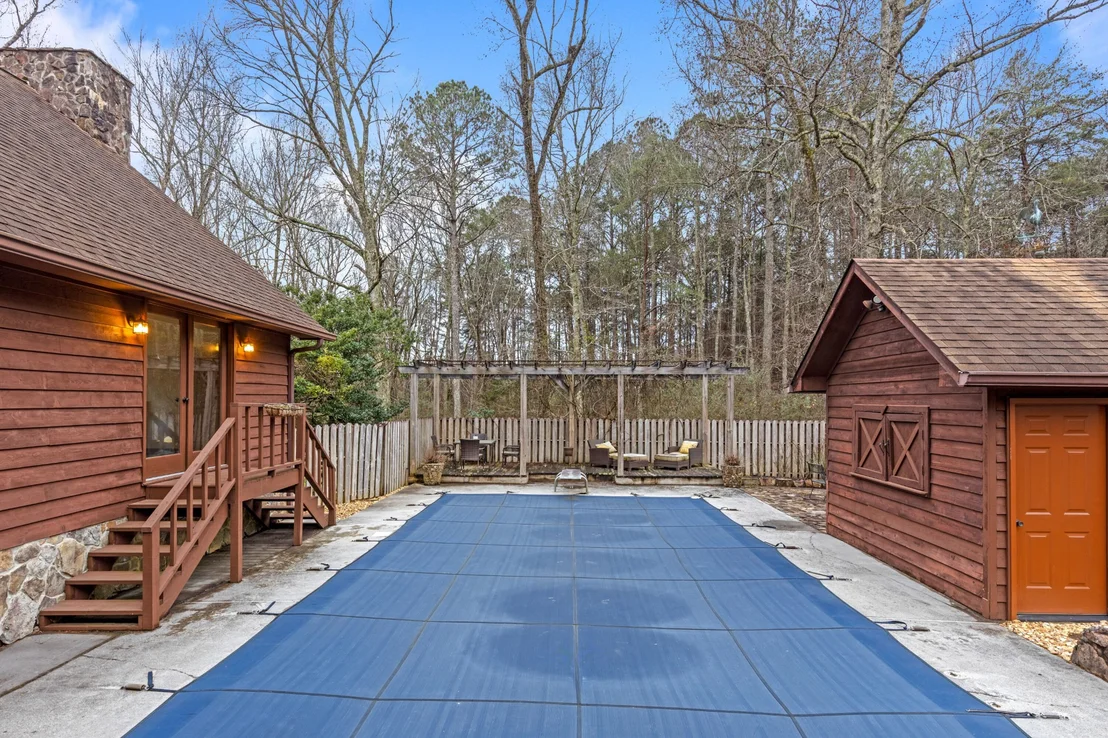 Photo of 446 Jamestown Road