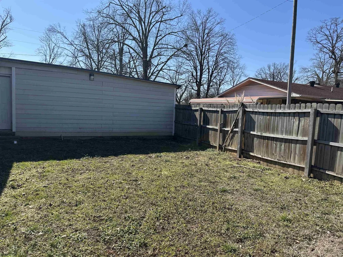 Photo of 205 LONG ST