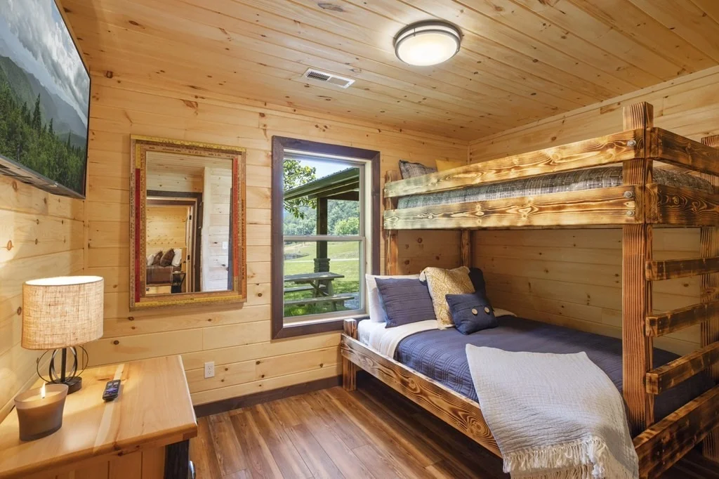 Photo of 1145 Sharp Hollow Road