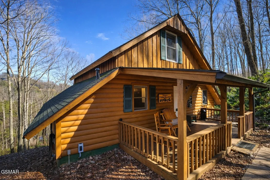 Photo of 1837 Laurel Valley Way