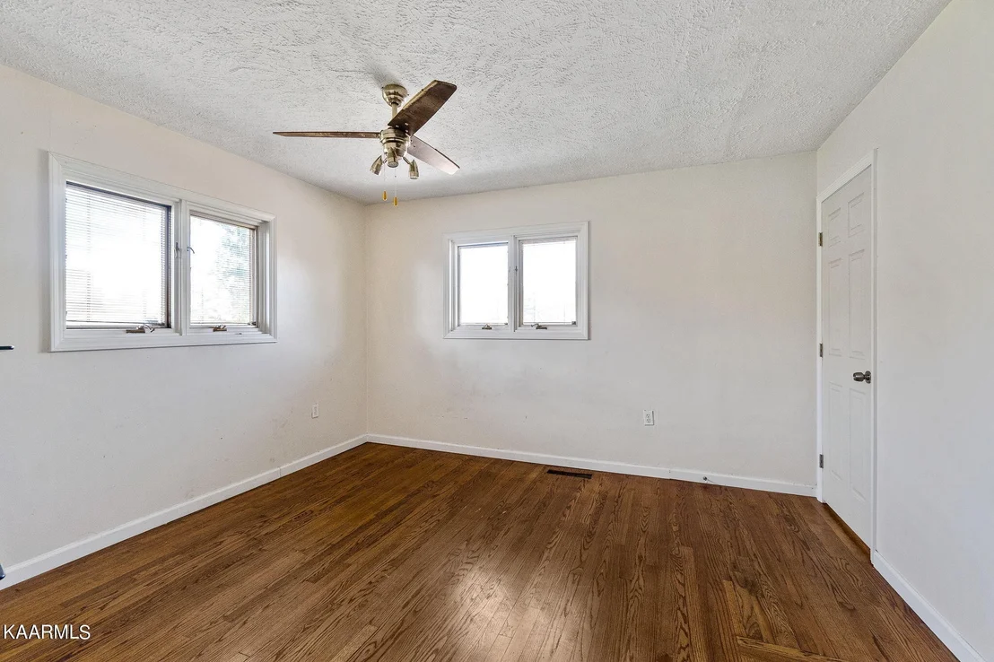 Photo of 2666 Lakemoore Drive