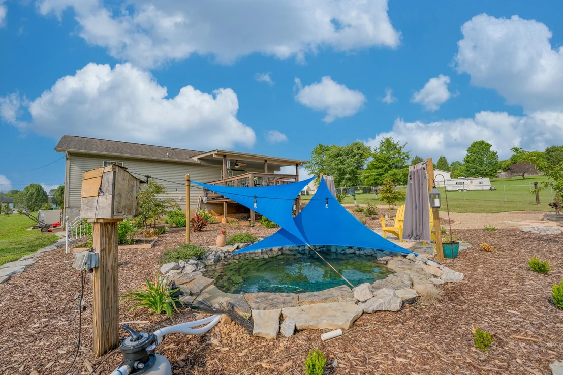 Photo of 709 Ross Drive