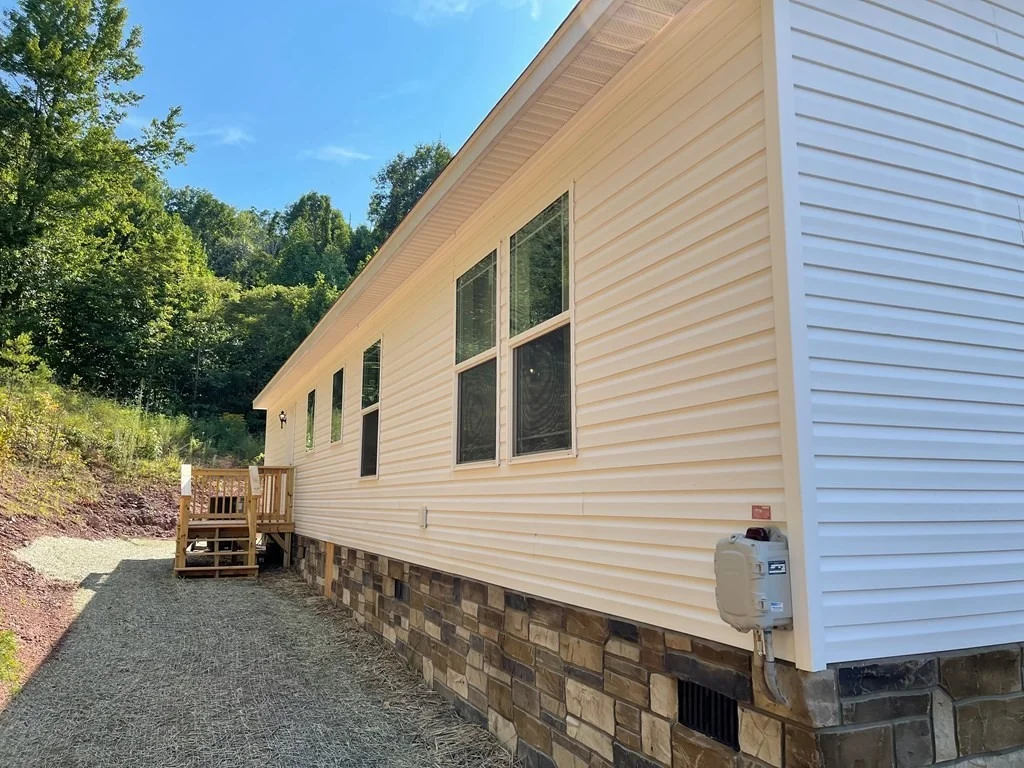 Photo of 1348 Bluets Road
