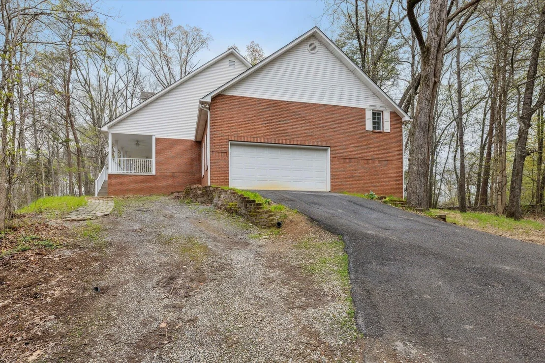 Photo of 1378 Springview Cir