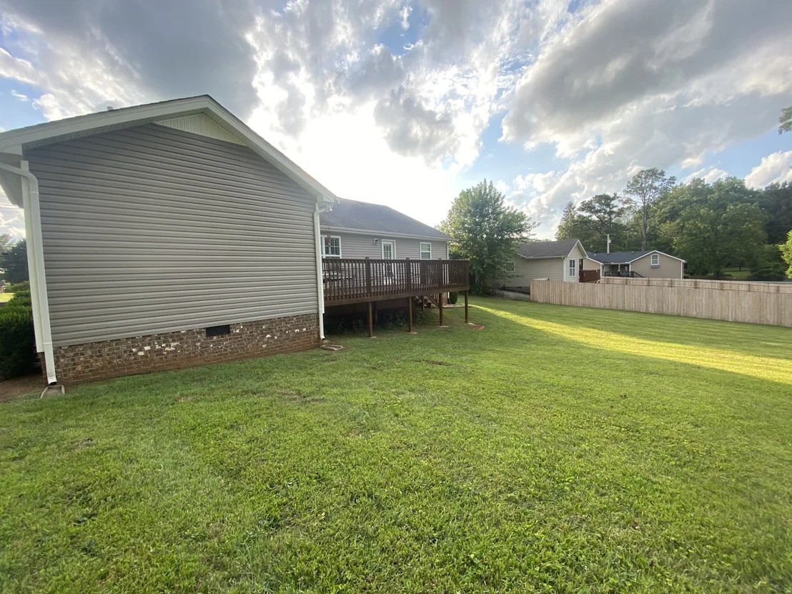 Photo of 208 Arrowhead Dr