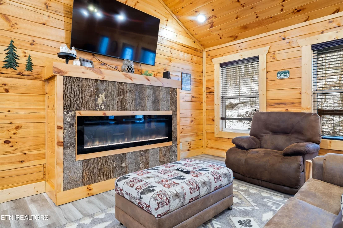 Photo of 1069 Timberlake Circle