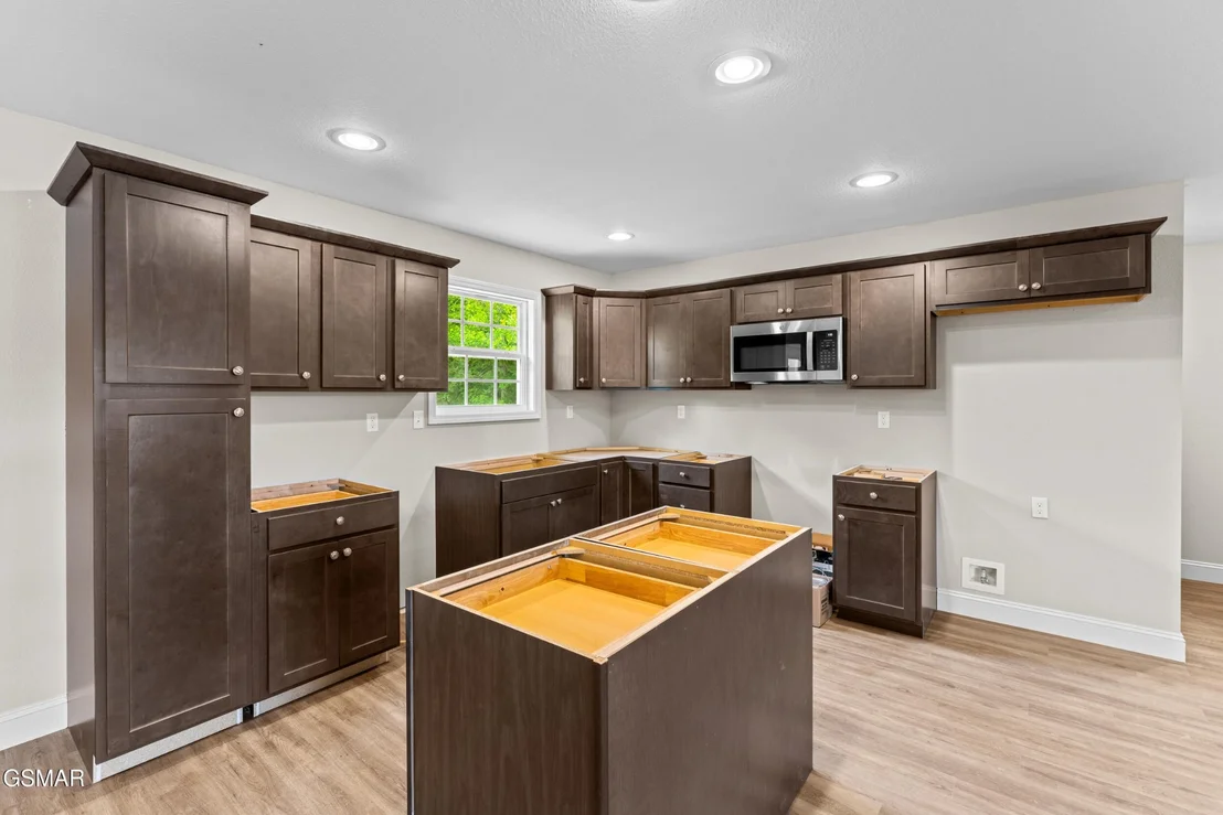 Photo of 1033 Cedar Ln