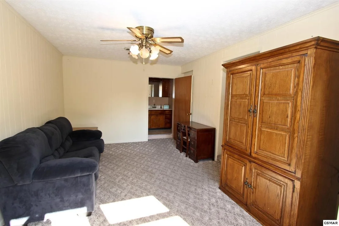 Photo of 286 Olive Drive
