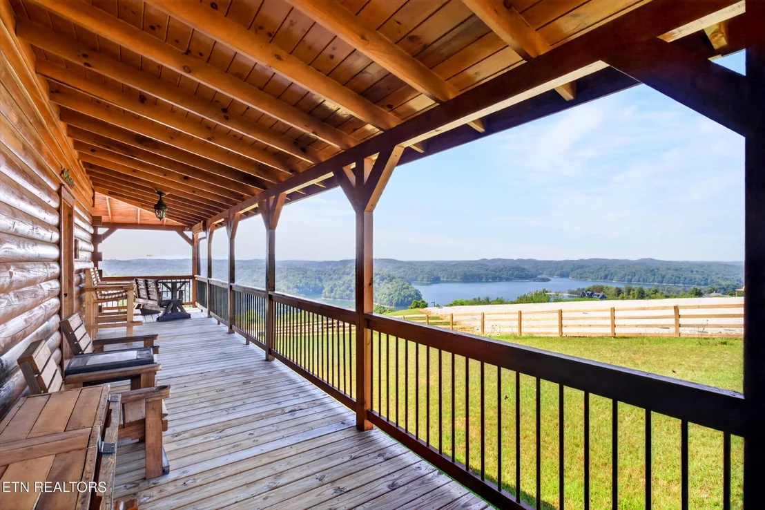 Photo of 121 Bluegill Rd